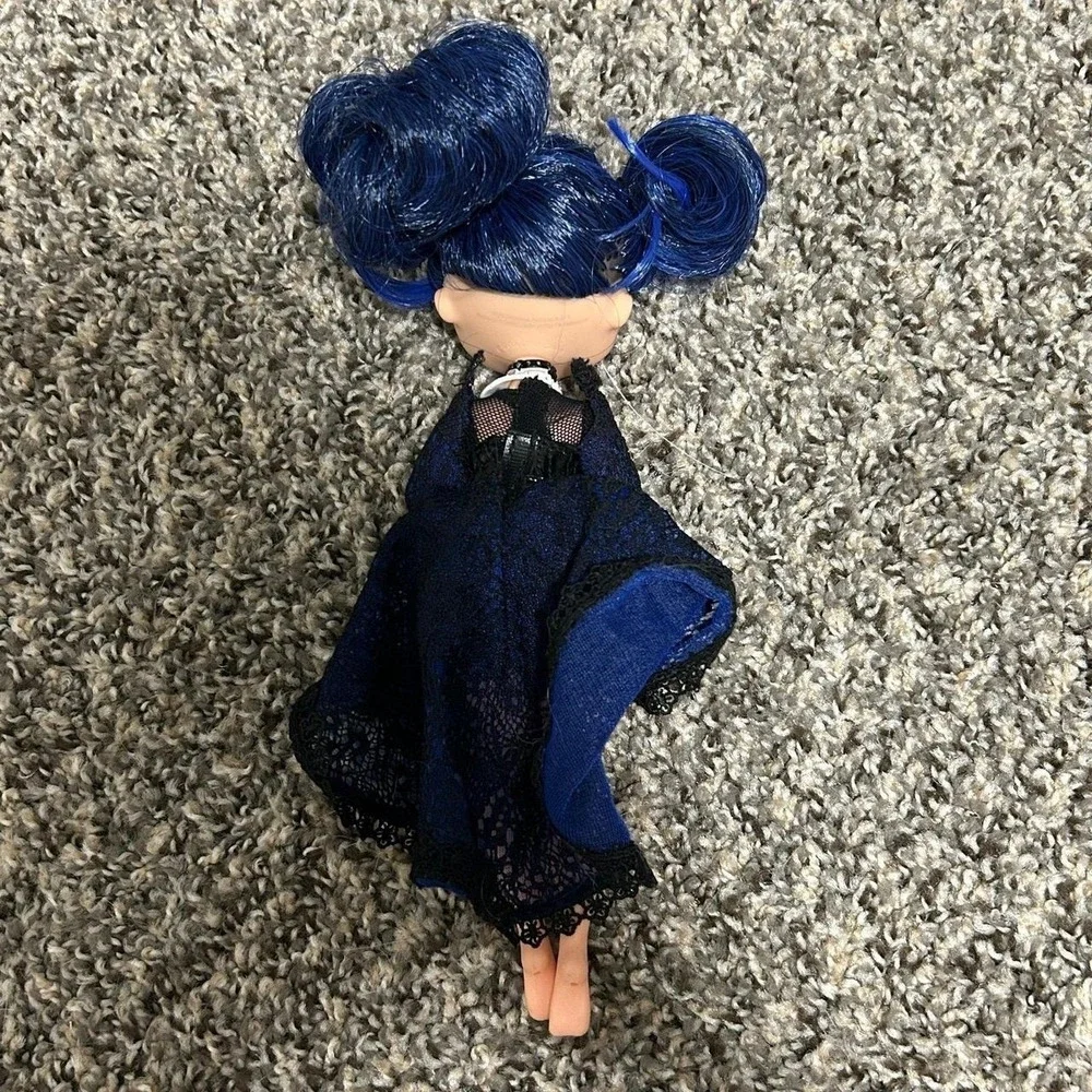 LOL Surprise! Fashion Doll Moonlight B.B. Navy Blue Black Gothic - Picture 4 of 4